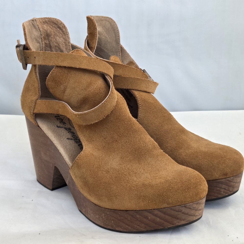 Free People Tan Suede Heeled Sandals